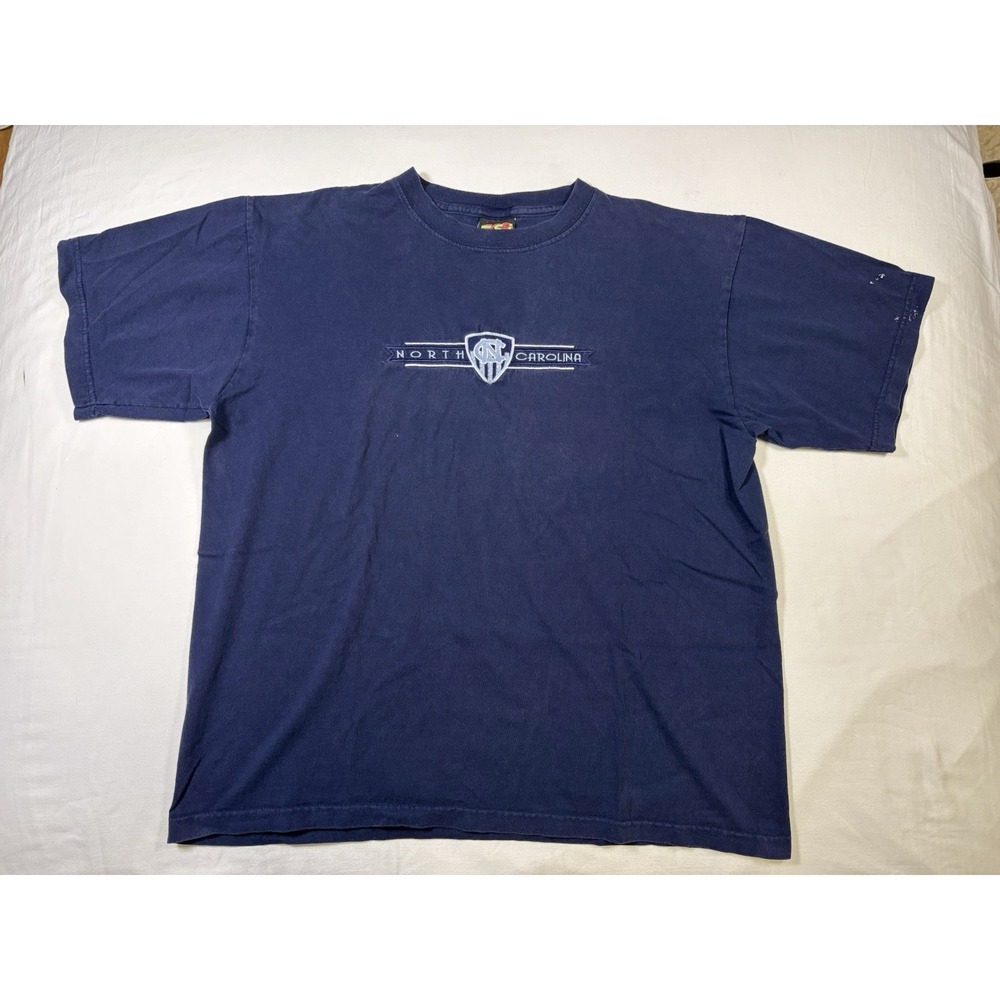 Vintage UNC Tar Heels T Shirt Embroidered Center Logo North Carolina TSI Large L